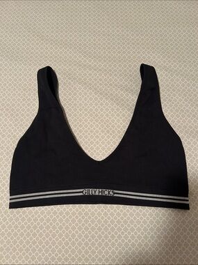 Gilly Hicks Black Seamless V-Neck Logo Band Bralette